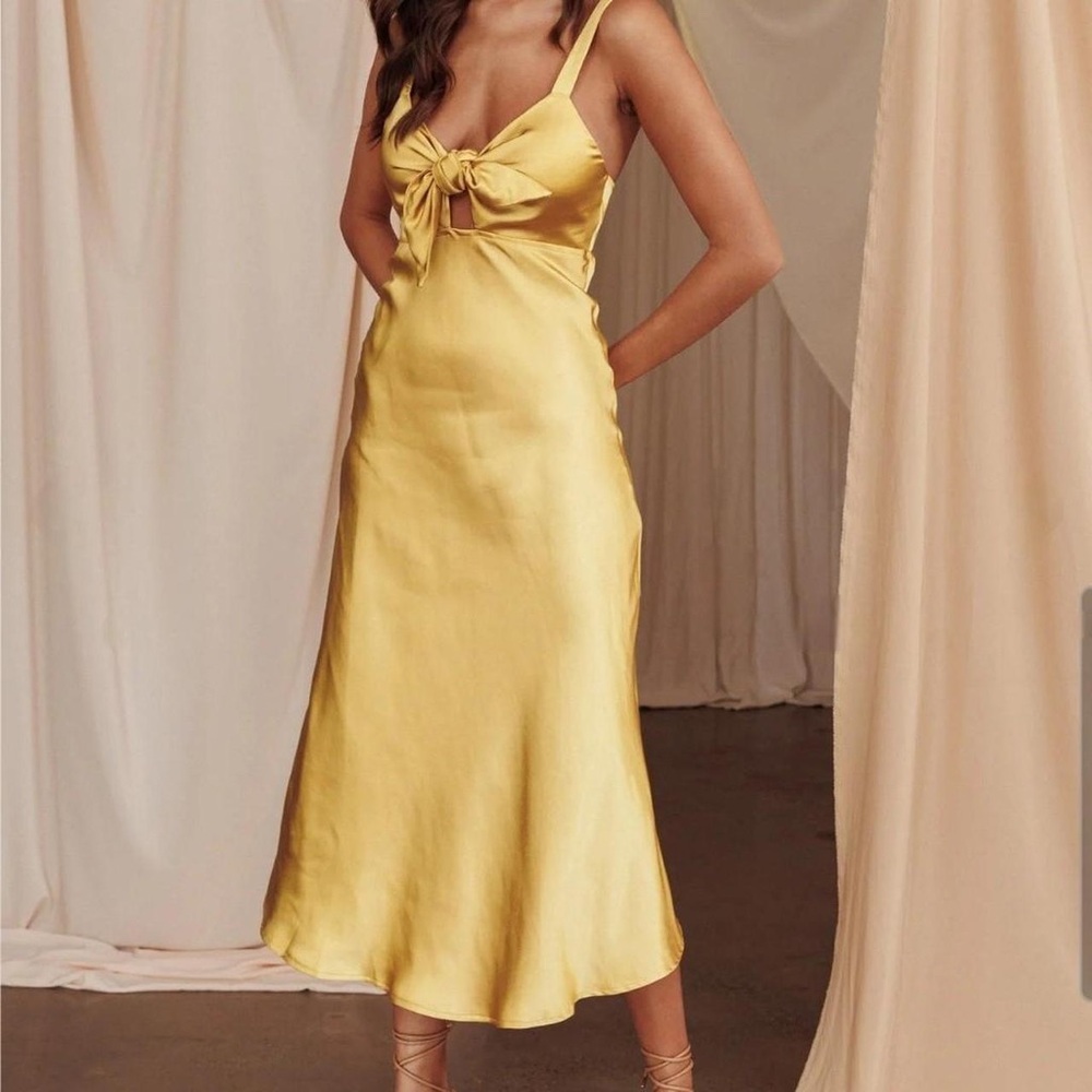 SELFIE LESLIE Perfect Day Satin Midi Dress Gold/ Yellow